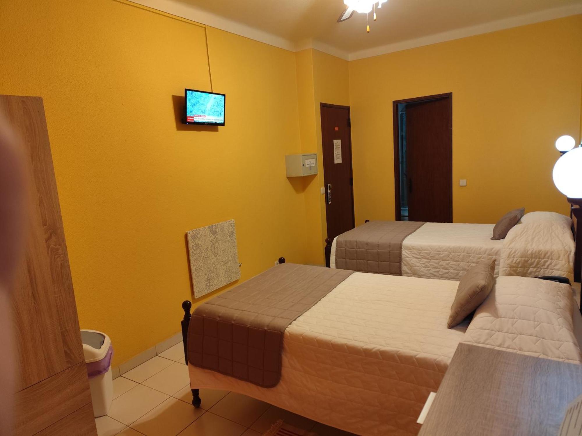 Apartamentos Turisticos Praia Grande เฟร์รากูโด ภายนอก รูปภาพ