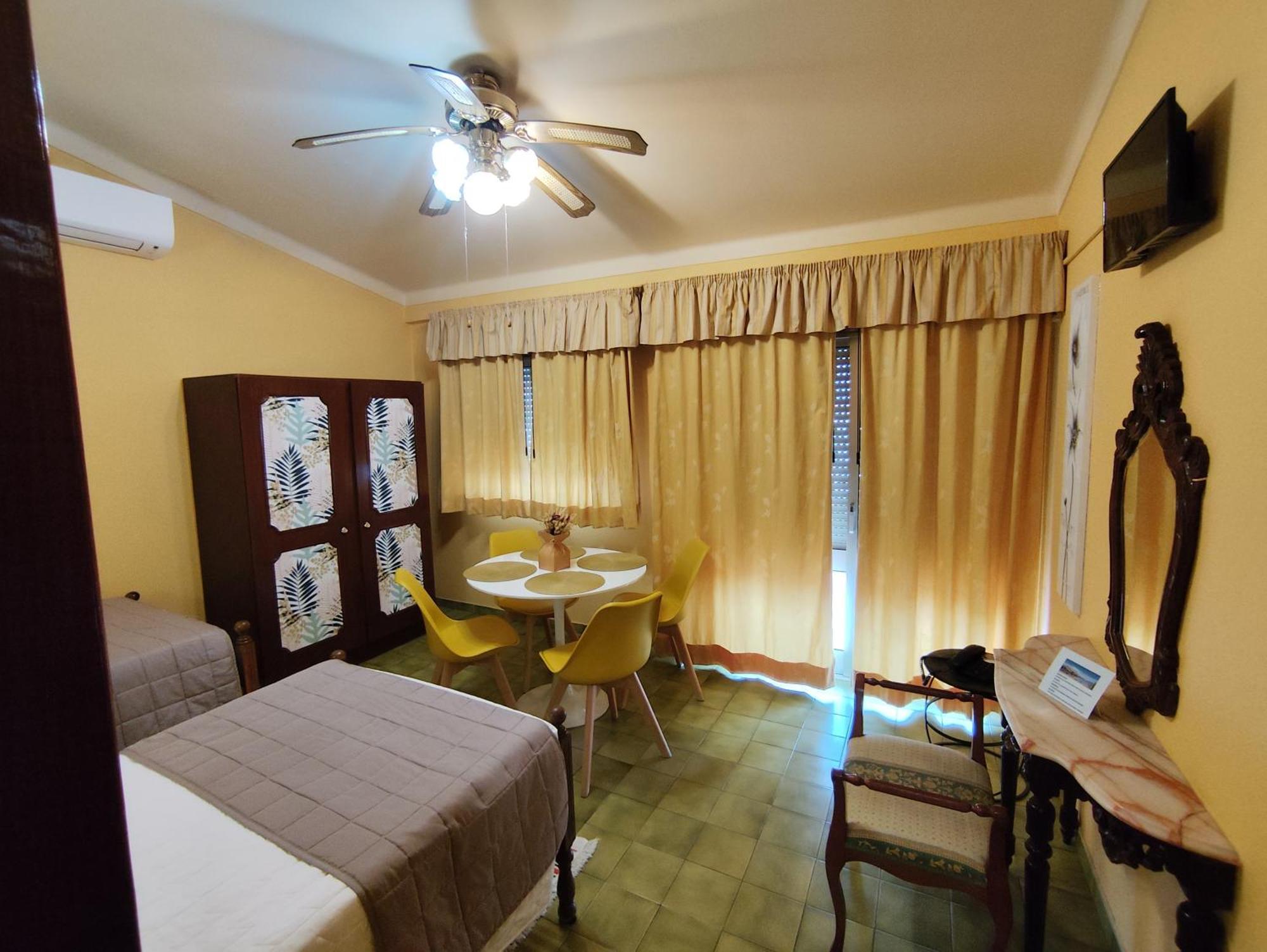 Apartamentos Turisticos Praia Grande เฟร์รากูโด ภายนอก รูปภาพ